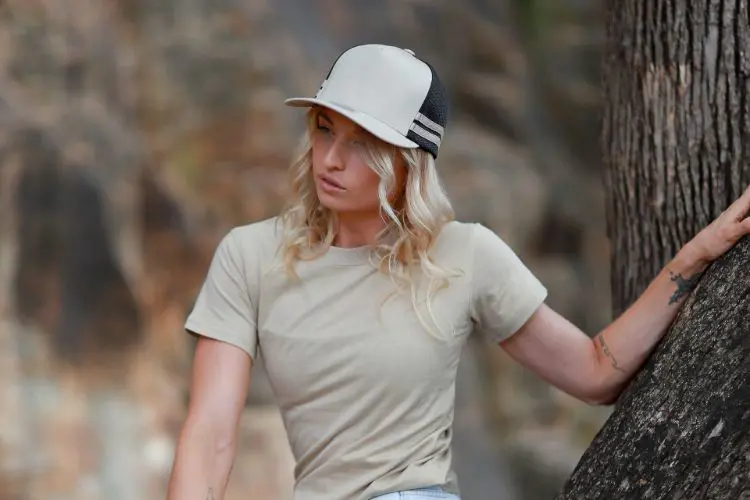 Picture of INIVI SEAMLESS SIDE AND BACK PANEL POLYCOTTON/MESH - SNAPBACK