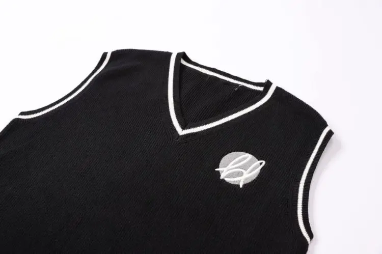 Picture of Unisex Cotton Spandex V-Neck Knitted Vest