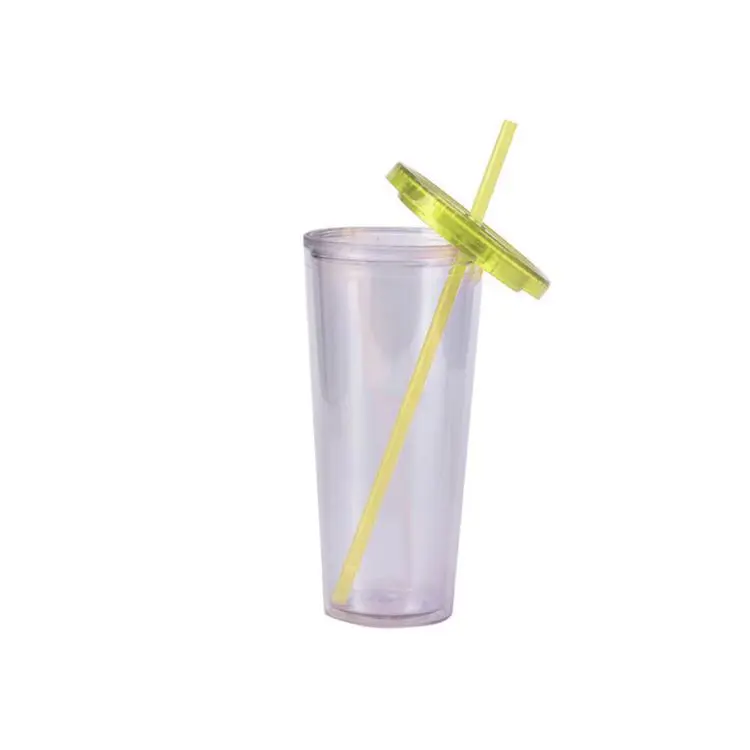 Picture of 24oz Plastic Cups with Lids & Straws