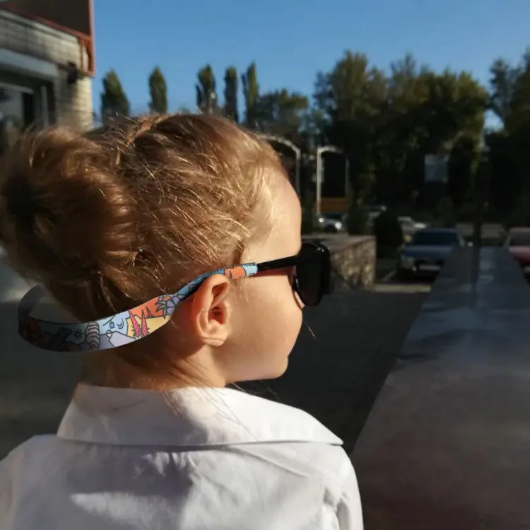 Picture of Glasses Retainer