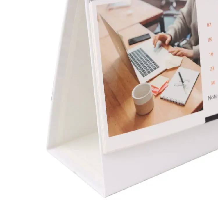 Picture of Desk Calendar