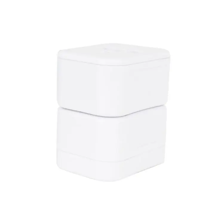 Picture of Universal Travel Adapter Kit