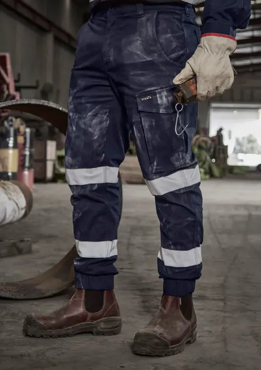 Picture of Mens Essential Stretch Taped Cargo Pant - Cuffed