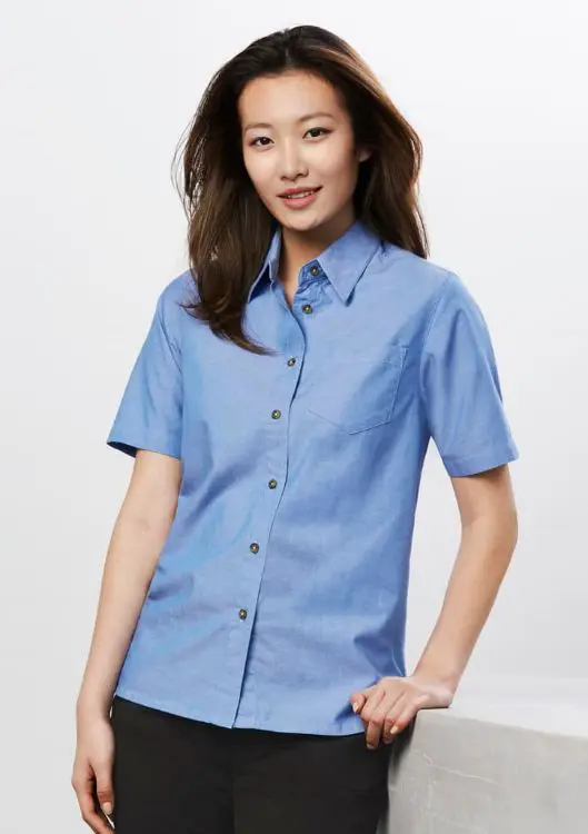 Picture of Womens Chambray Short Sleeve Shirt