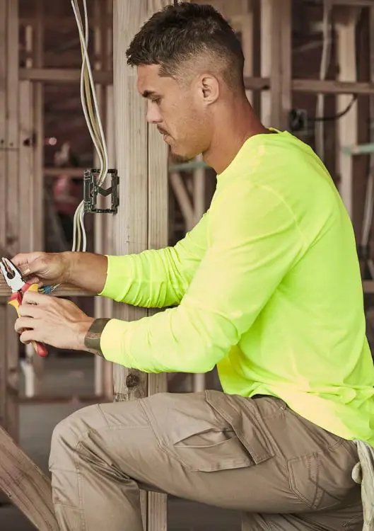 Picture of Mens Hi Vis Long Sleeve Tee